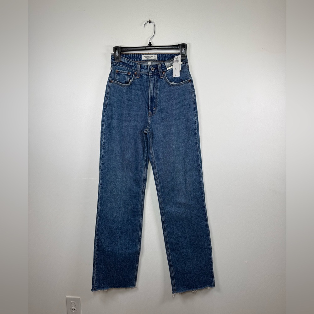 Abercrombie & Fitch High‎ Rise 90s Relaxed Raw Hem Jean 25L Curve Love - Picture 4 of 7